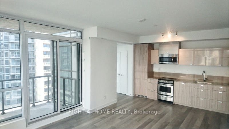 290 Adelaide St W, #1310