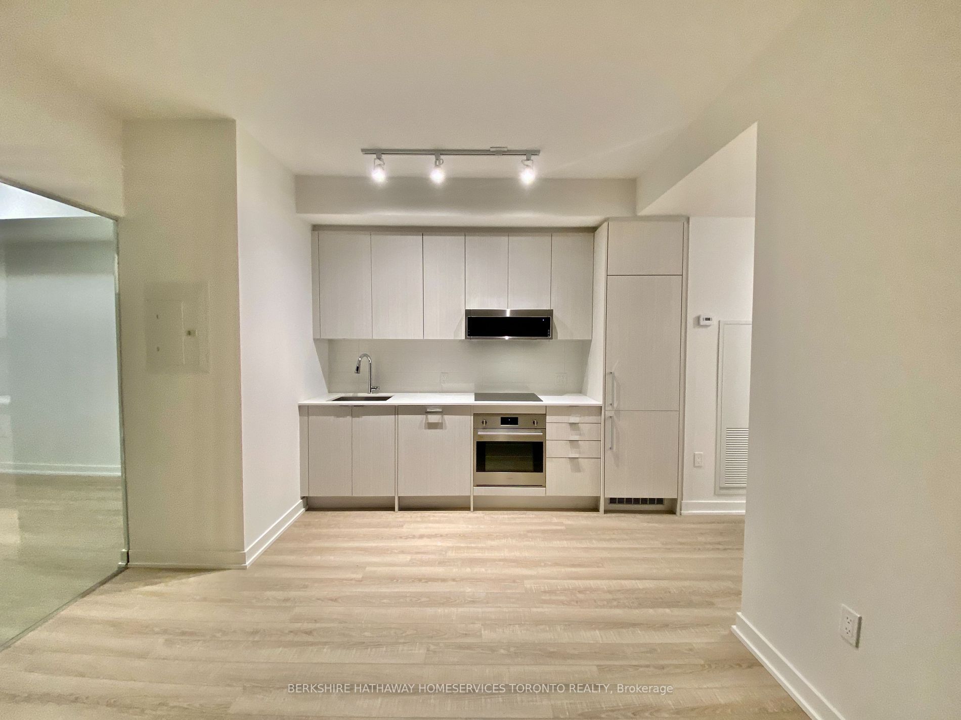 250 Lawrence Ave W, #316