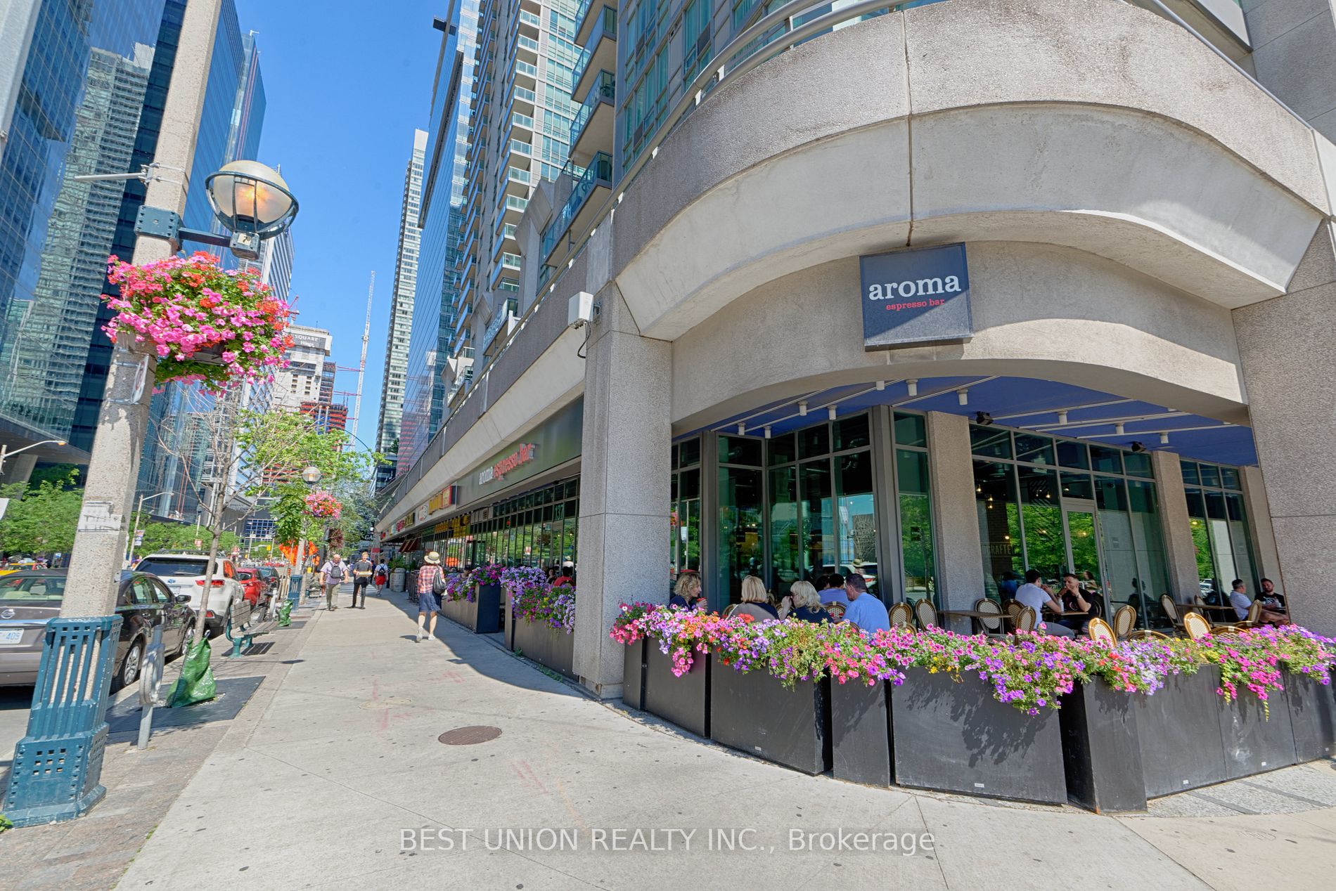 30 Grand Trunk Cres, #3511