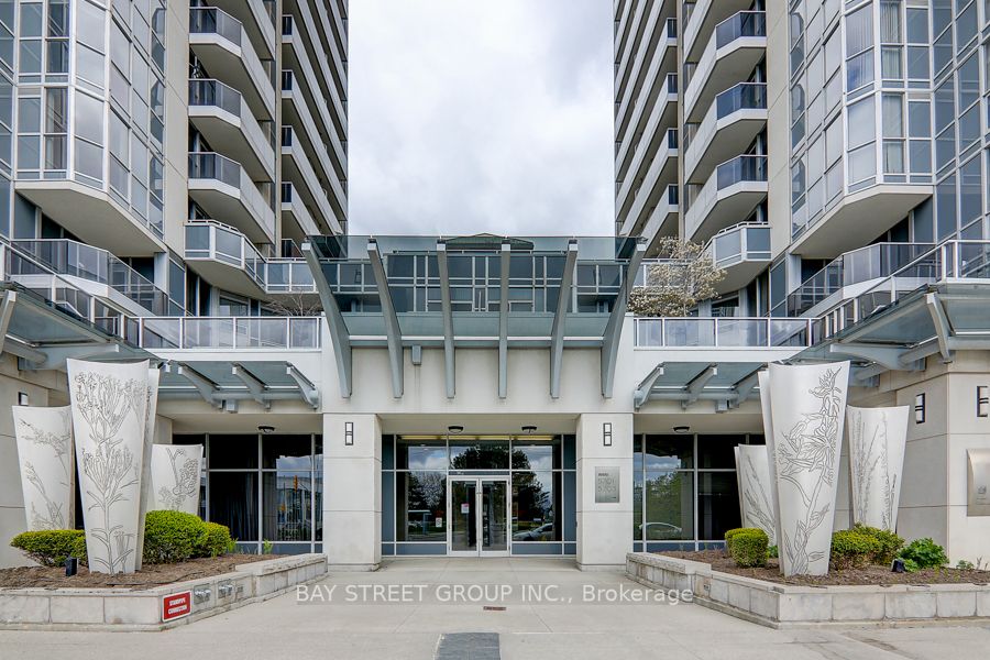 5793 Yonge St, #1202