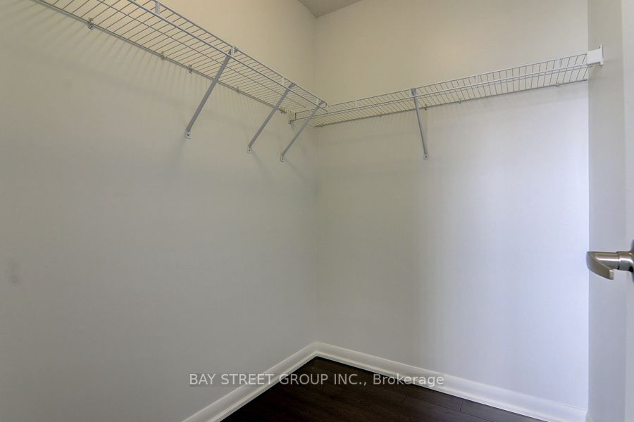 5793 Yonge St, #1202