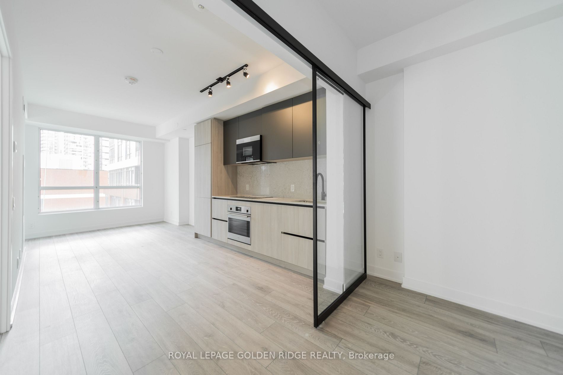 108 Peter St, #1509