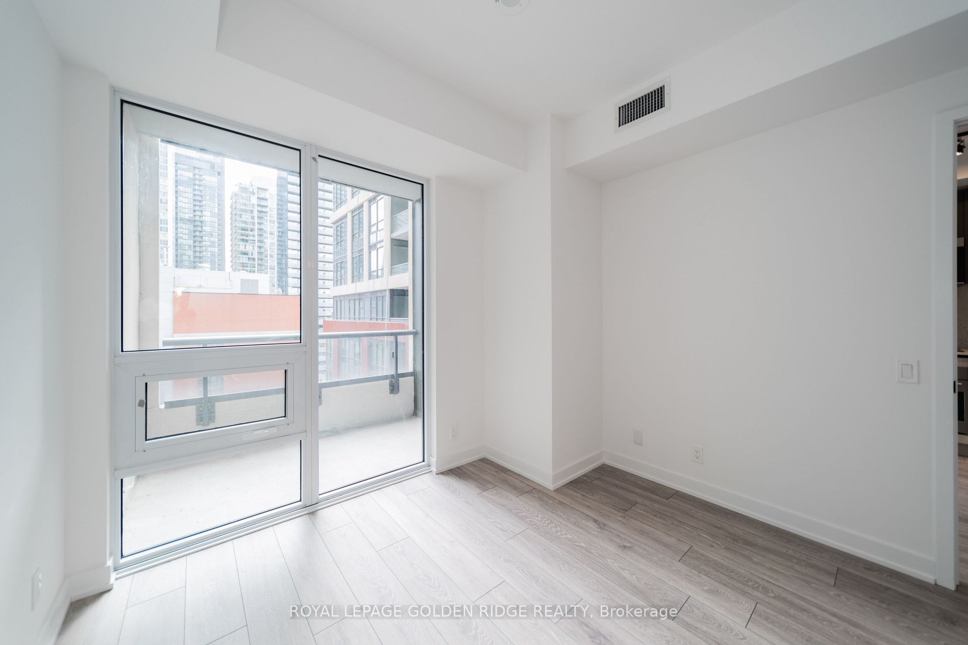 108 Peter St, #1509