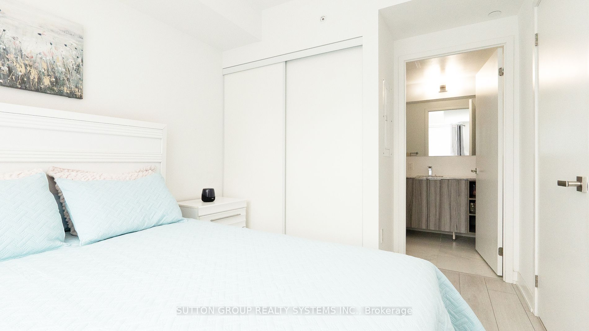 31 Tippett Rd, #459