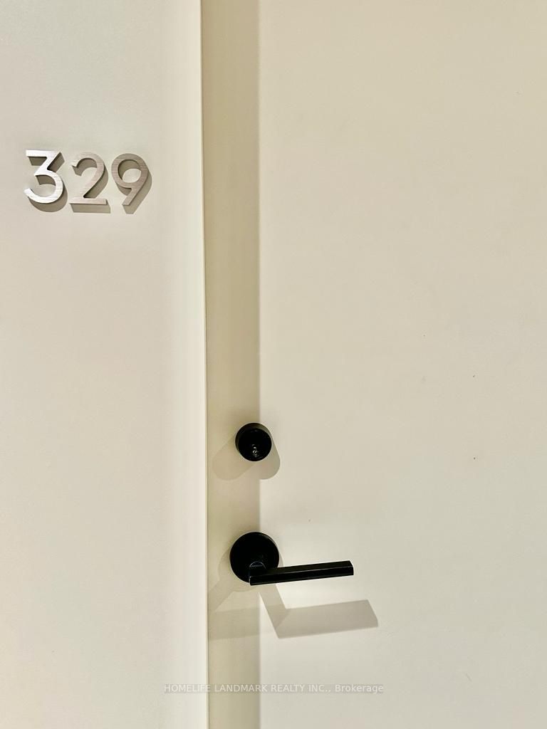 2020 Bathurst St, #329