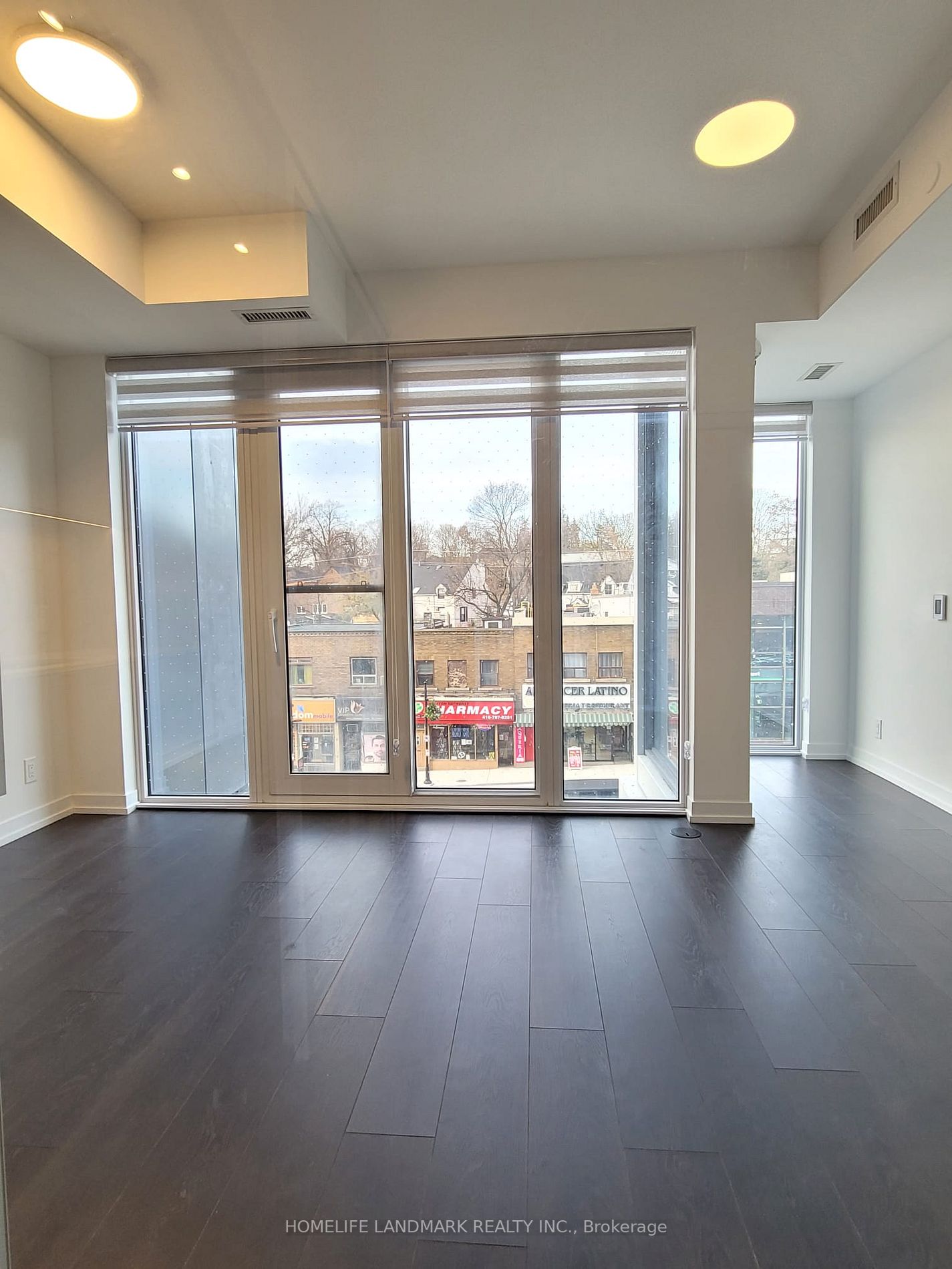 2020 Bathurst St, #329