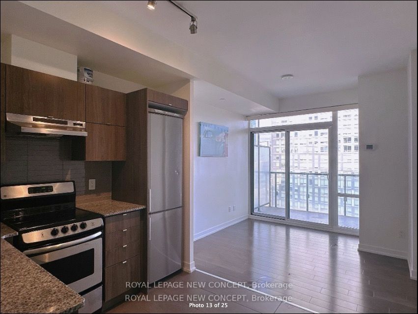 170 Fort York Blvd, #2007