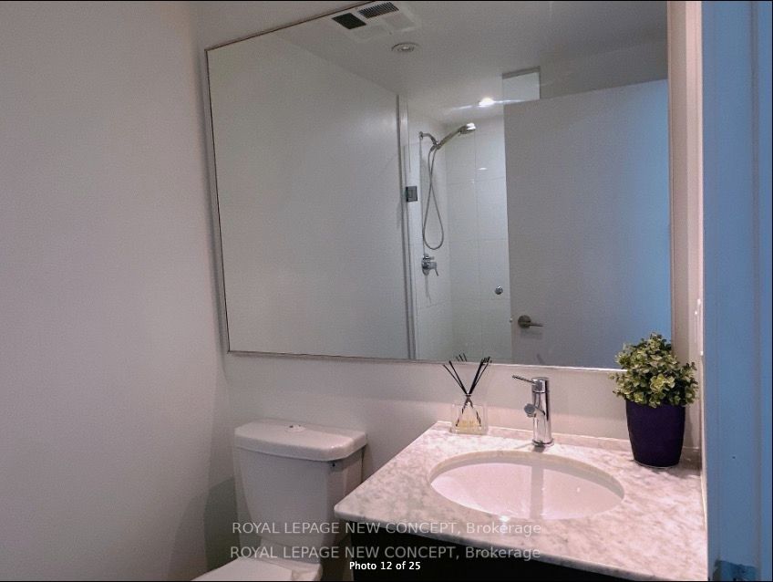 170 Fort York Blvd, #2007