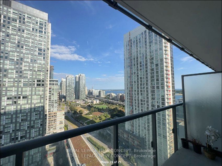 170 Fort York Blvd, #2007