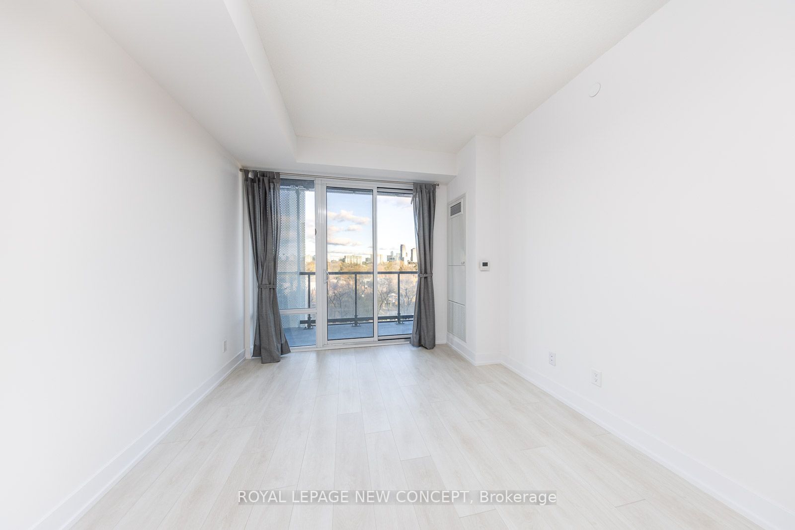 25 Adra Grado Way, #939