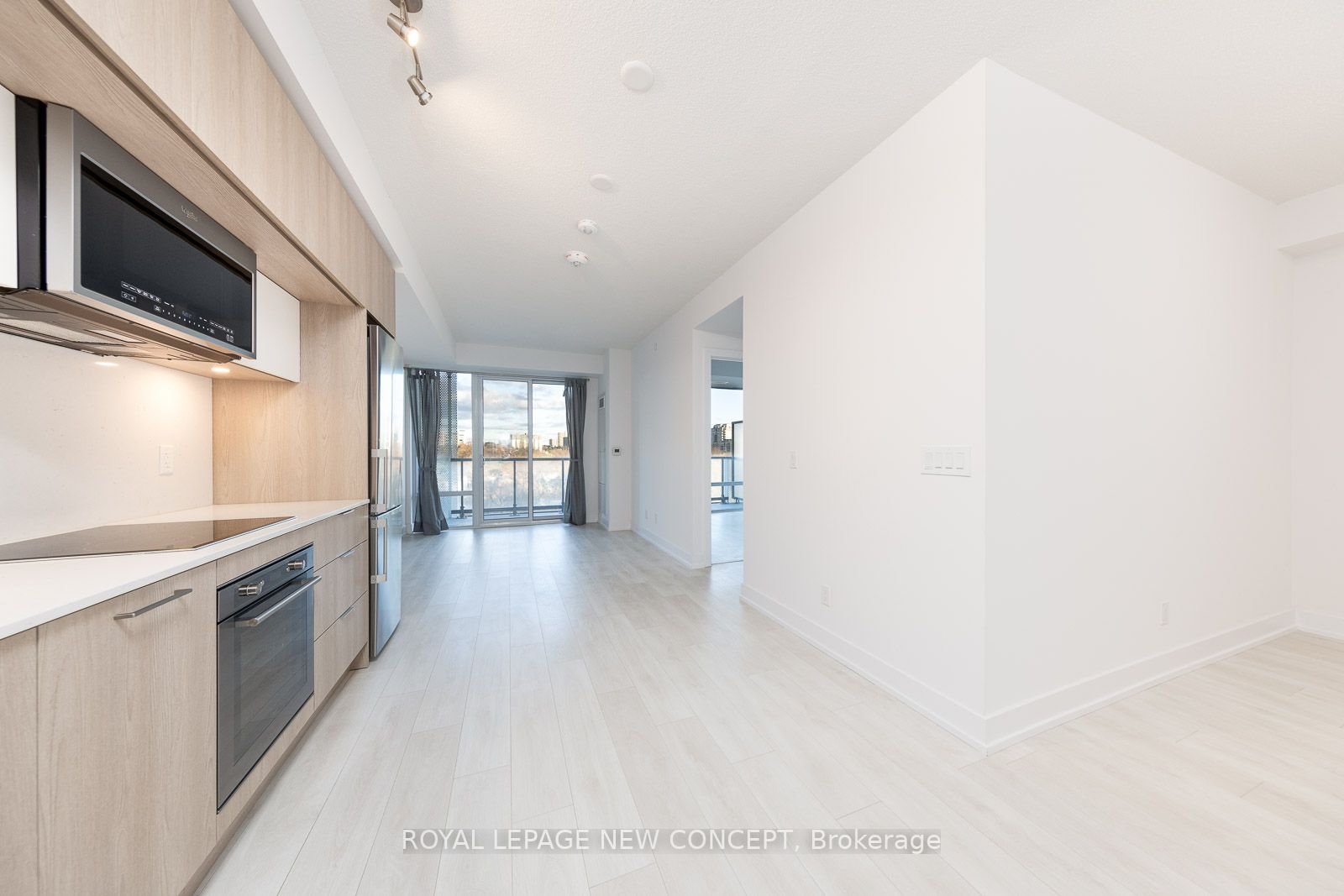 25 Adra Grado Way, #939