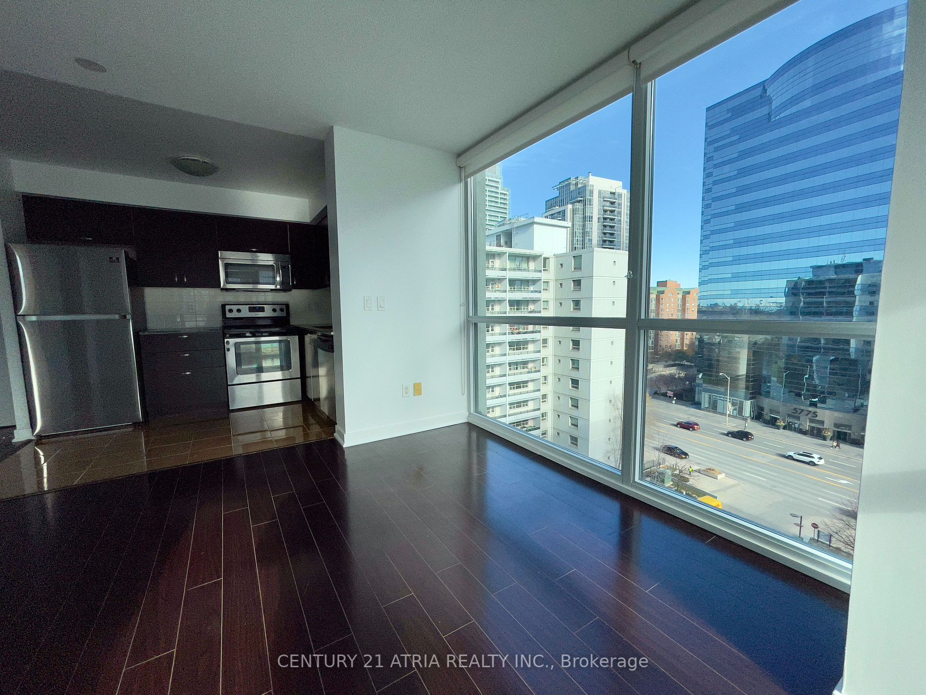 5740 Yonge St, #909
