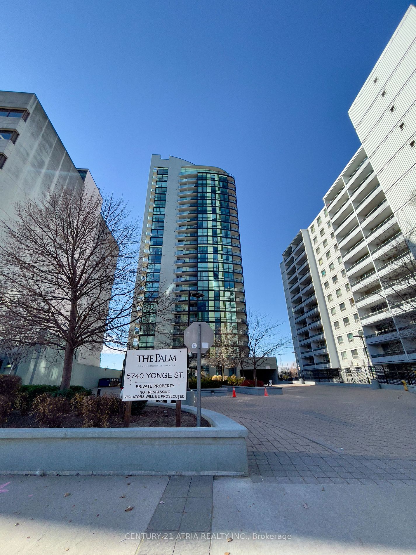 5740 Yonge St, #909
