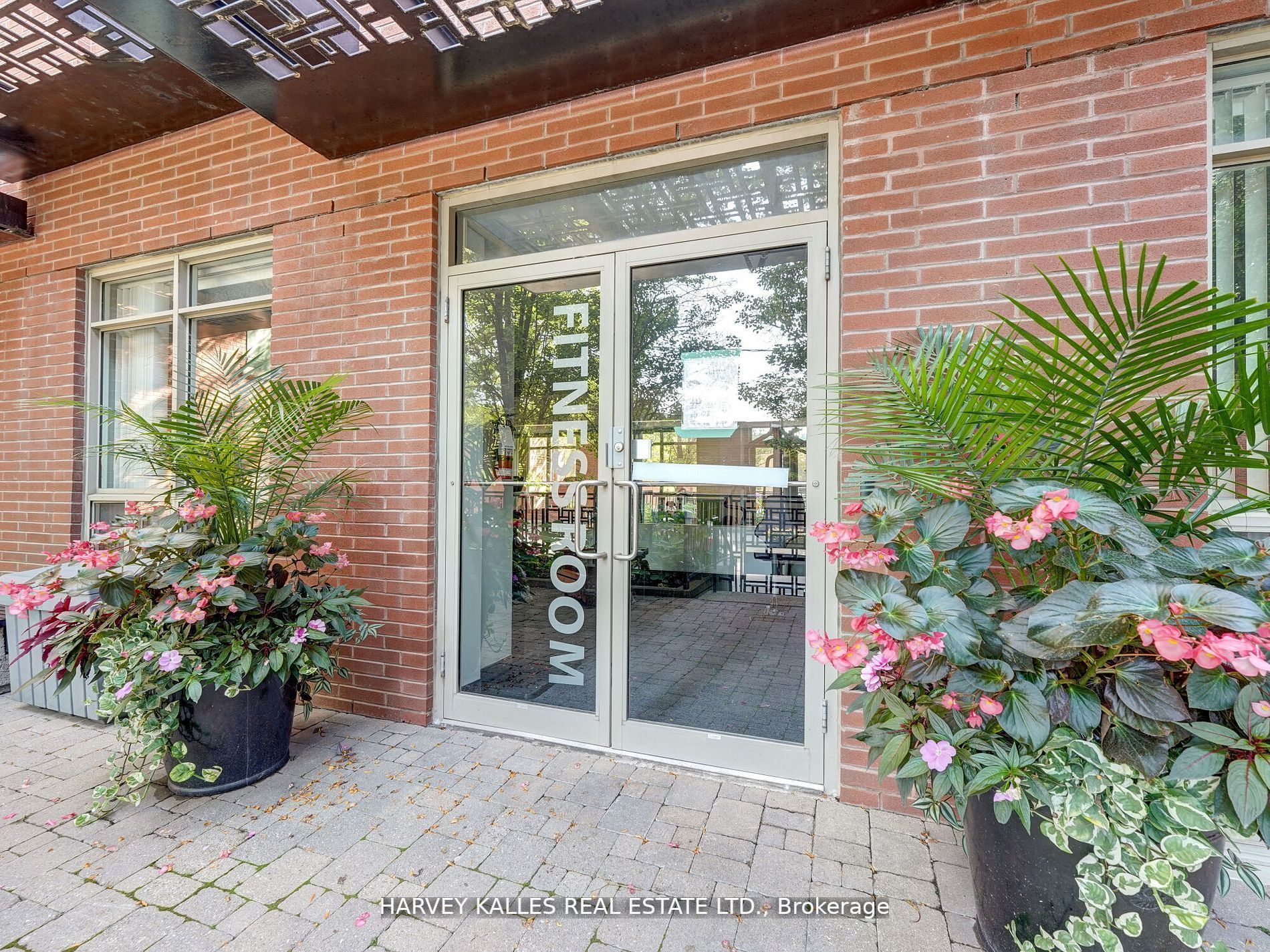80 Mill St, #1113