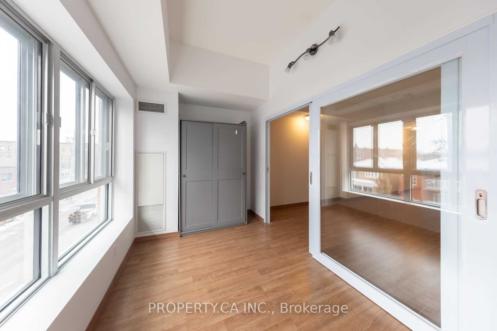 15 Maplewood Ave, #312