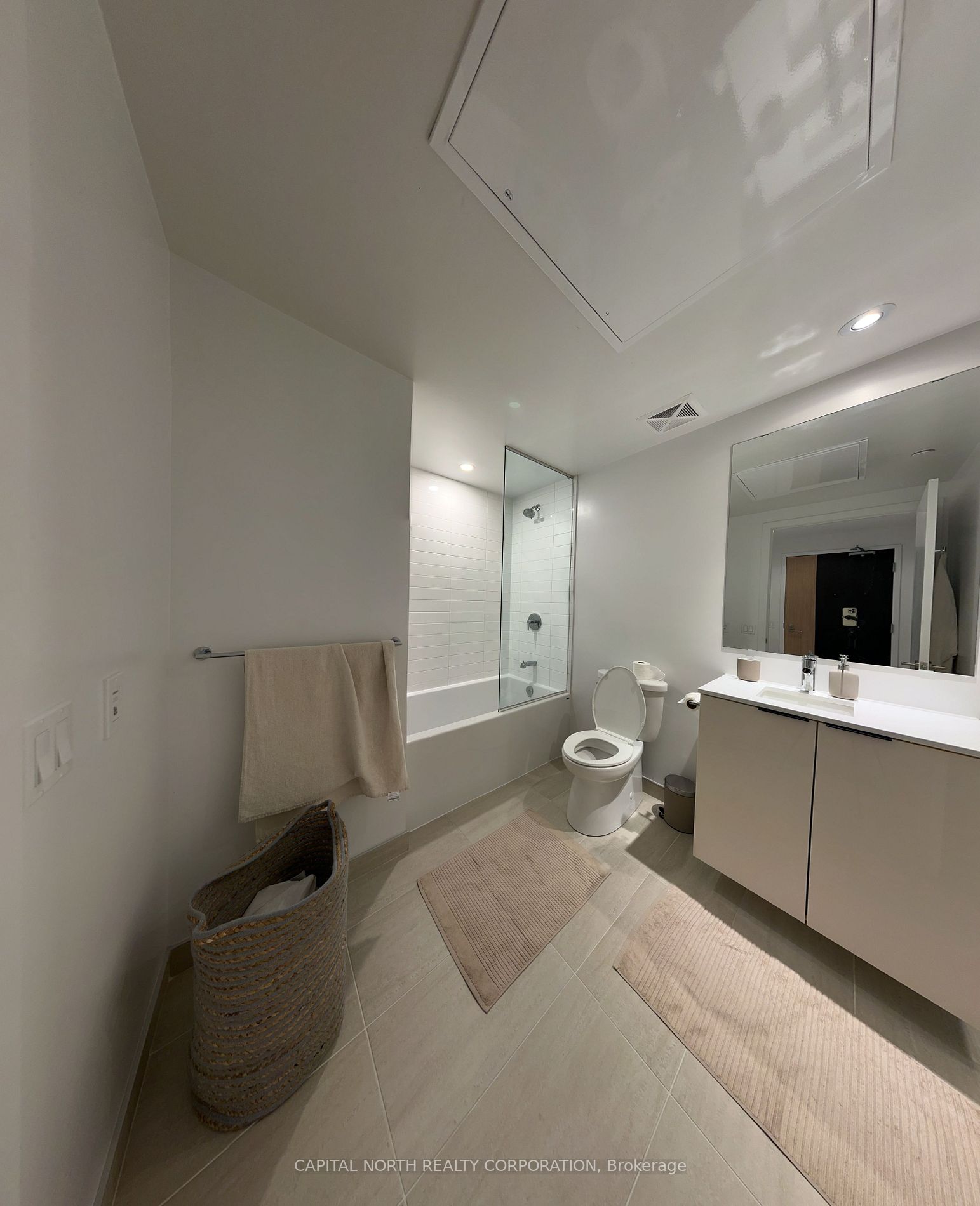 48 Power St N, #1609