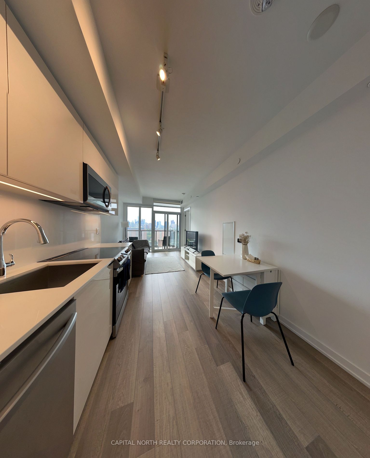 48 Power St N, #1609
