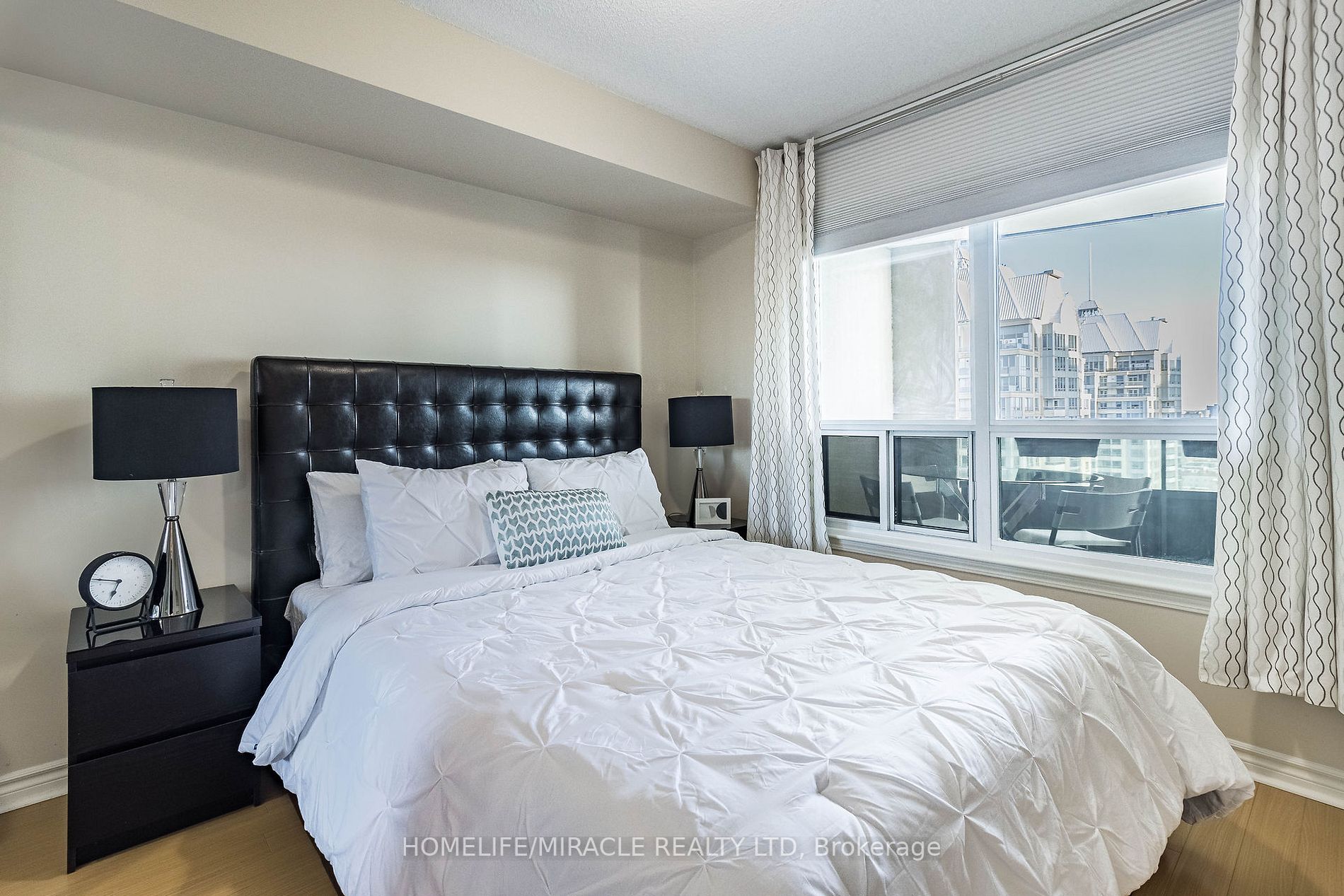 17 Barberry Pl, #1604