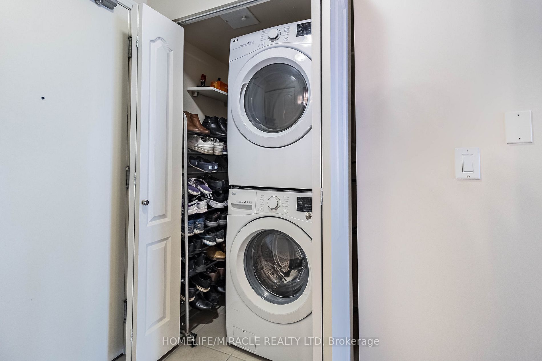 17 Barberry Pl, #1604