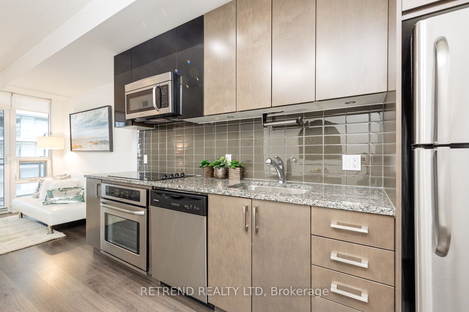 98 Lillian St, #1611