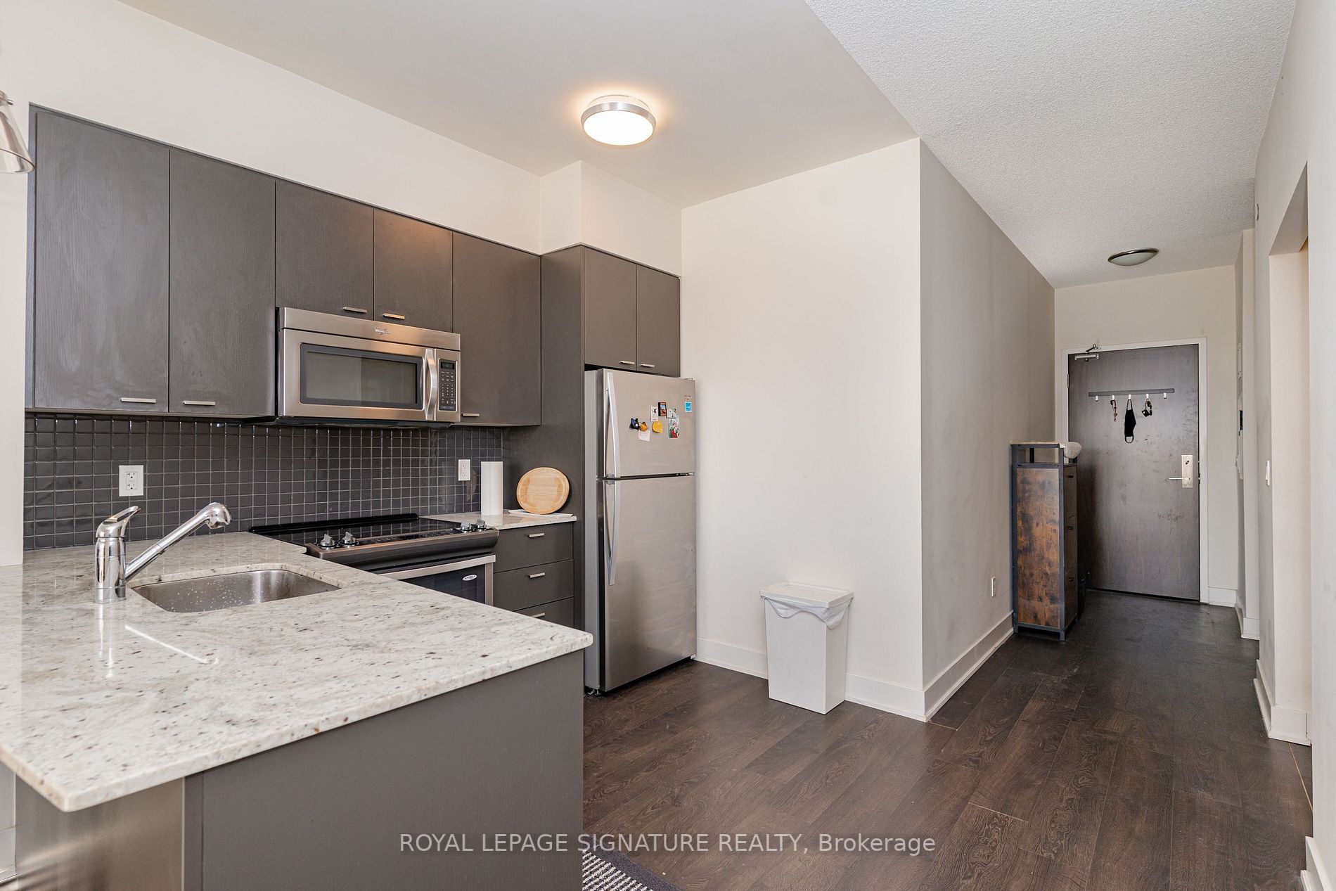 88 Sheppard Ave E, #2003