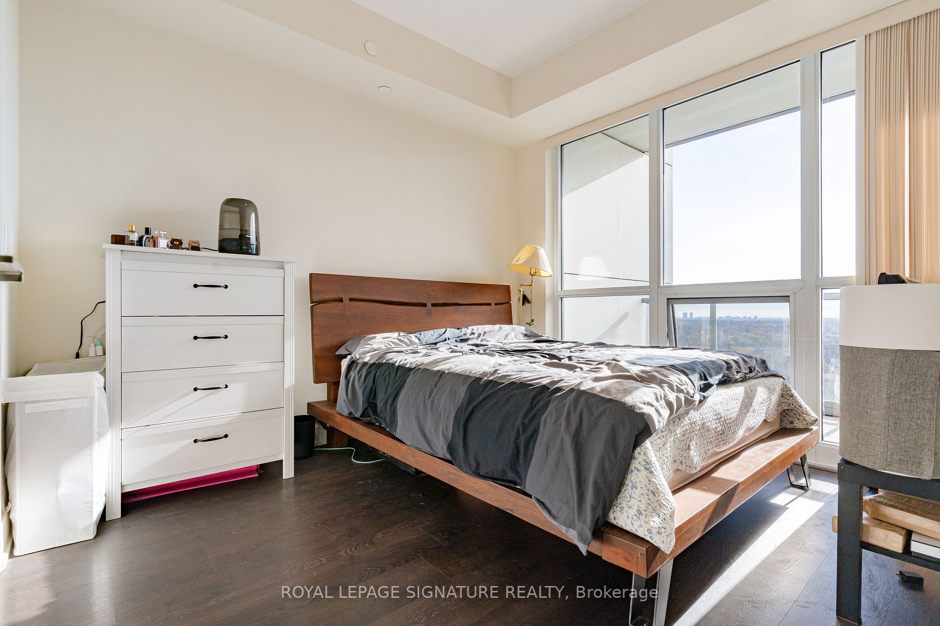 88 Sheppard Ave E, #2003