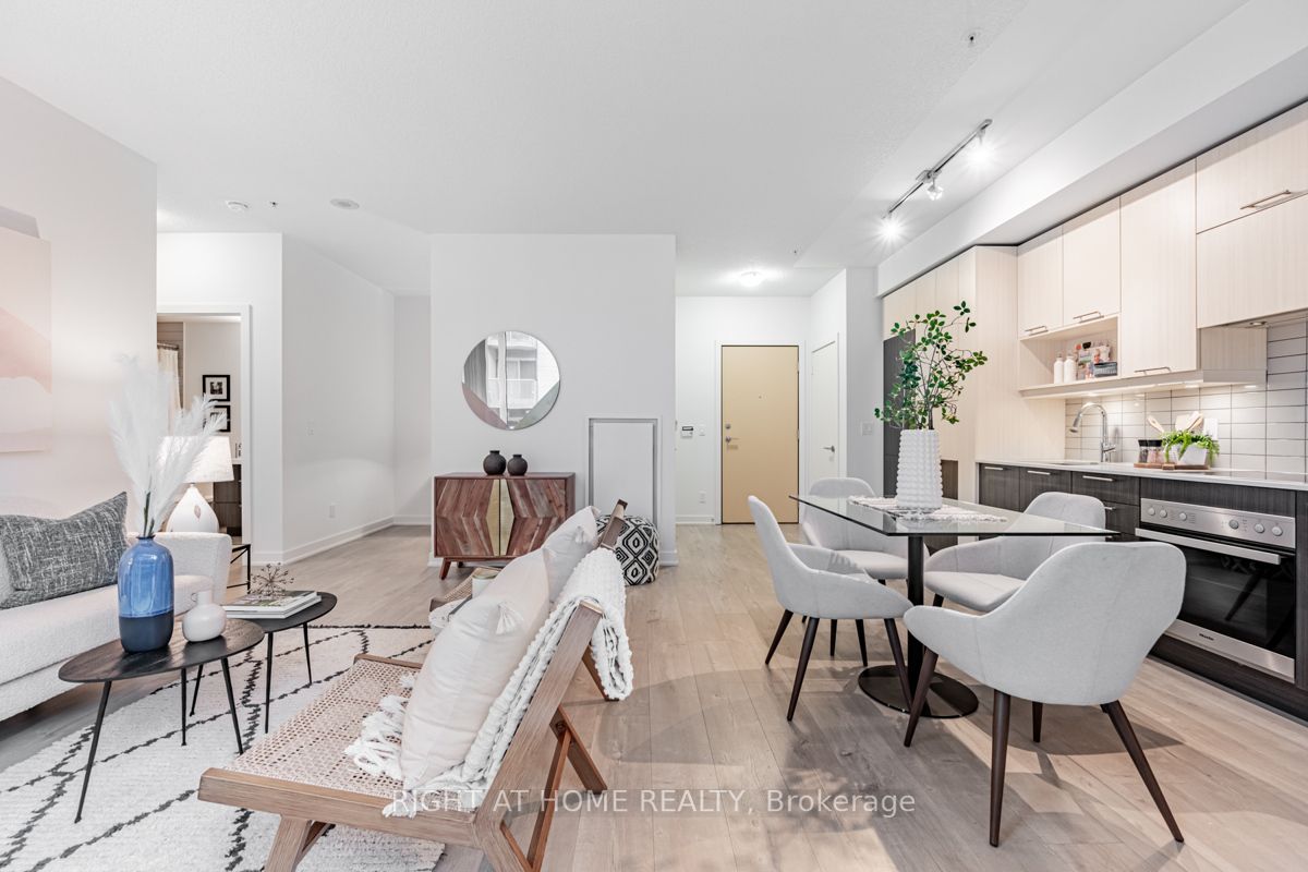 30 Nelson St, #507