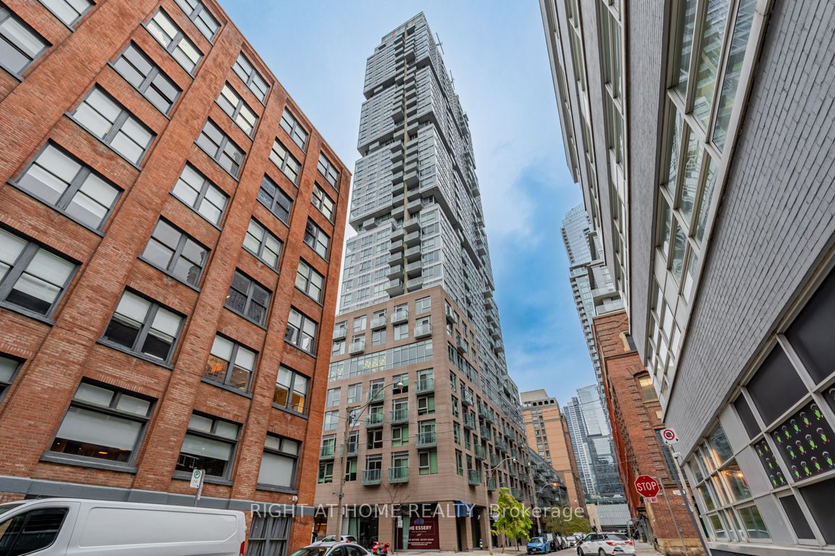 30 Nelson St, #507