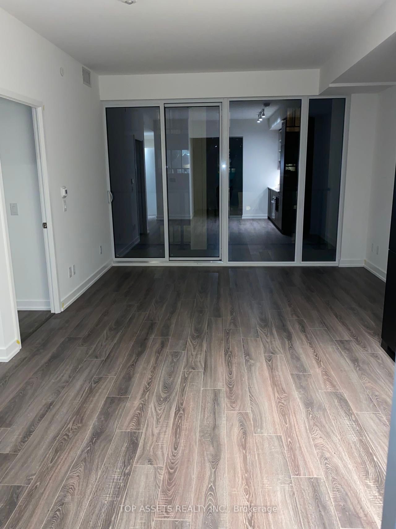 20 Edward St, #1011