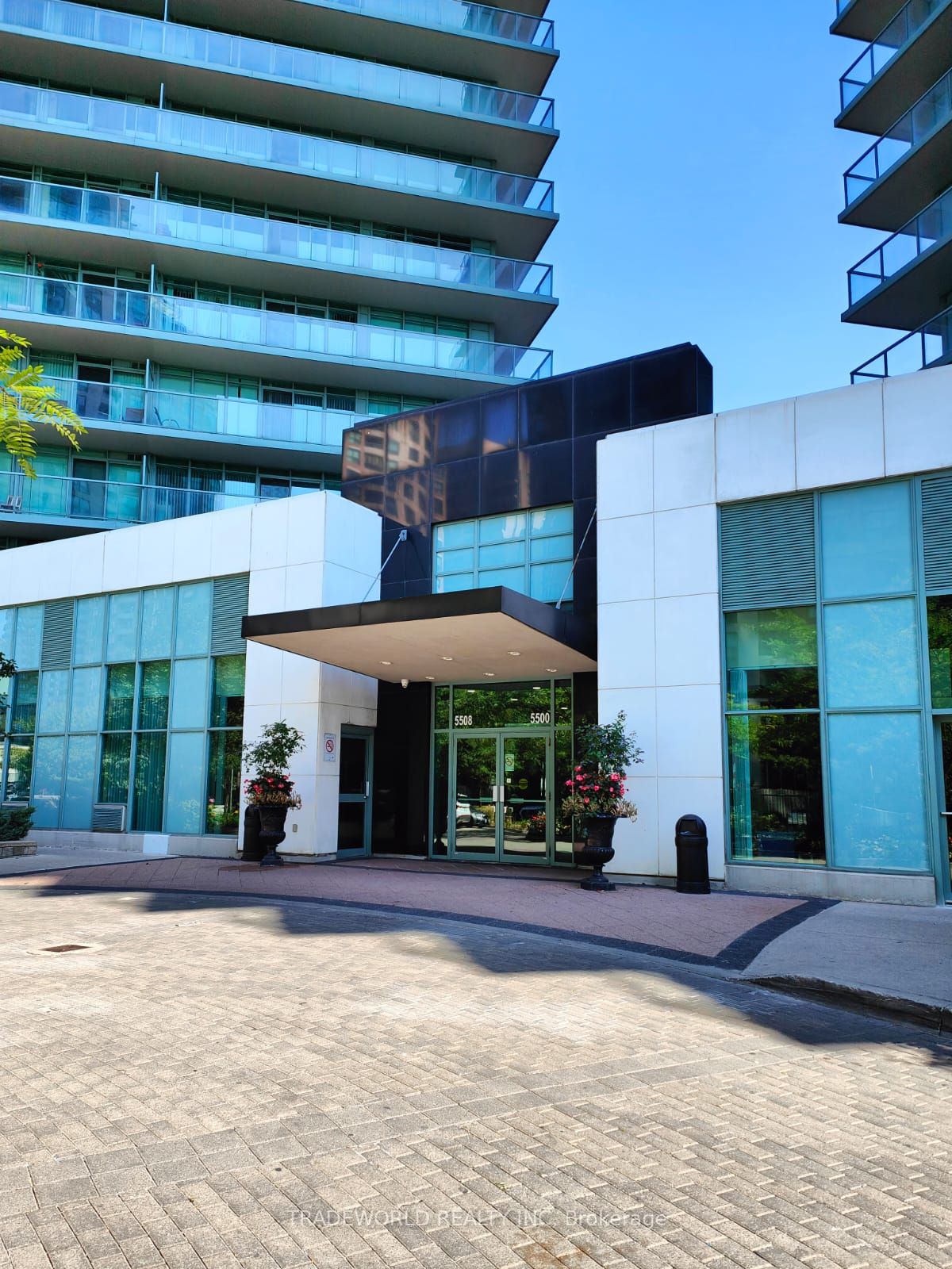 5508 Yonge St, #1609