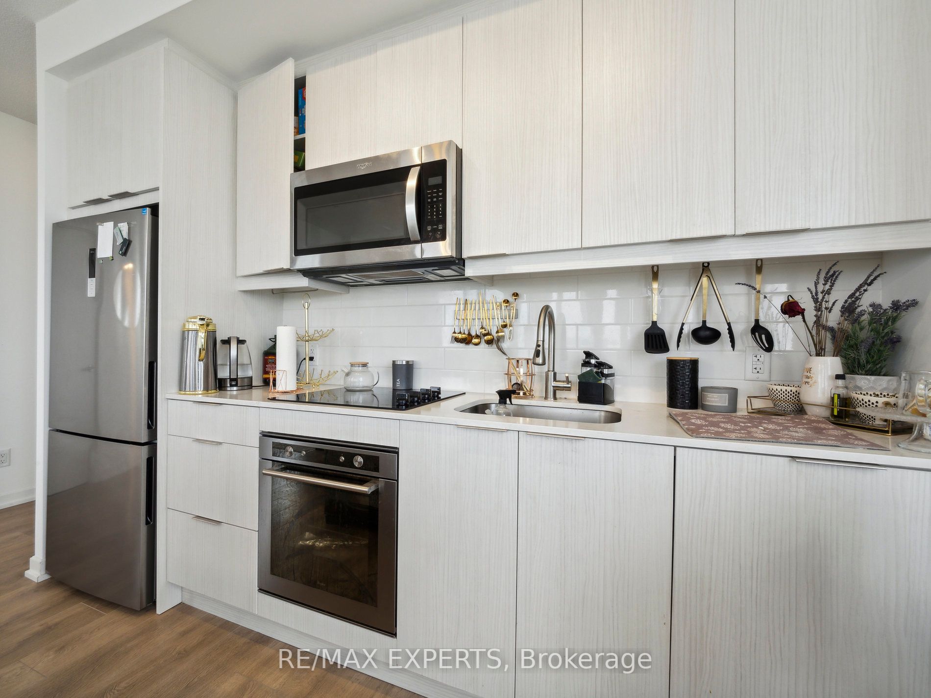 36 Forest Manor Rd, #705