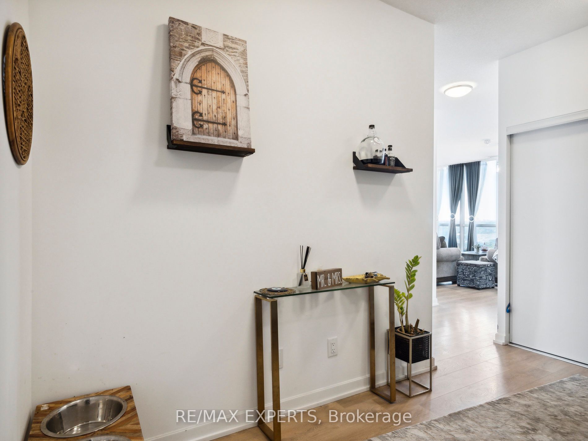 36 Forest Manor Rd, #705