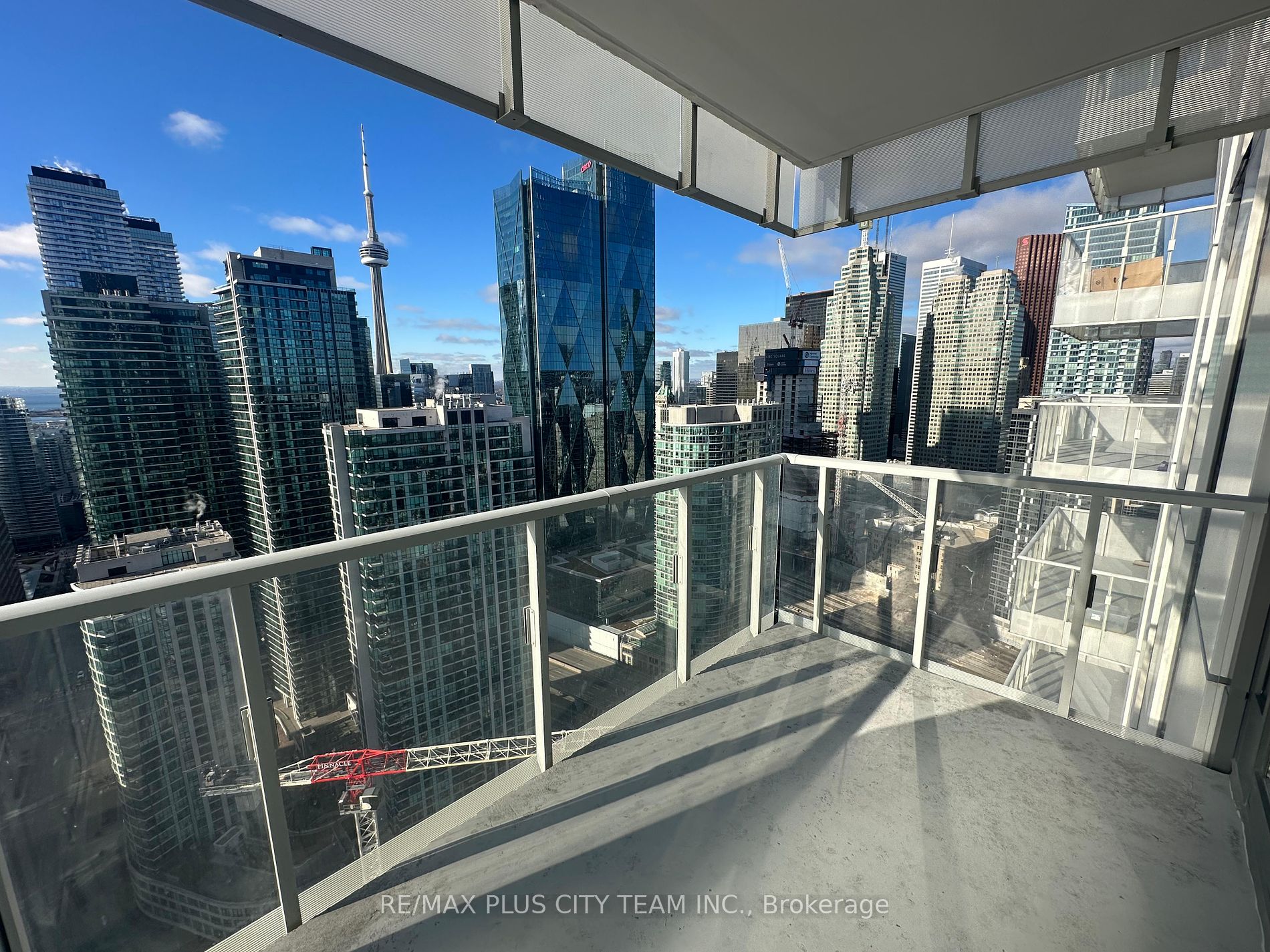 28 Freeland St, #4003