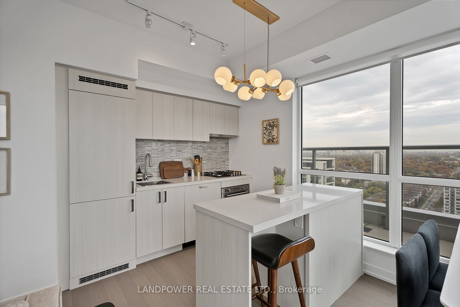 501 St Clair Ave W, #2201