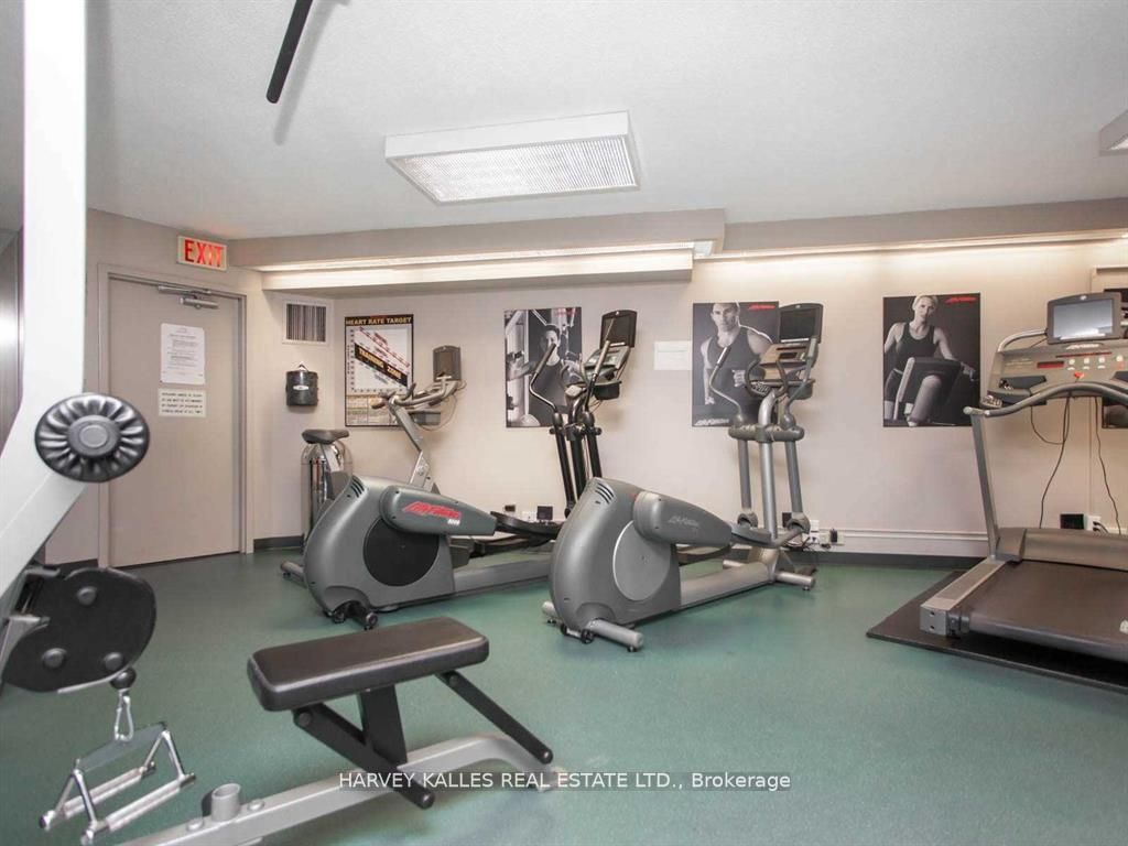 270 Queens Quay W, #502