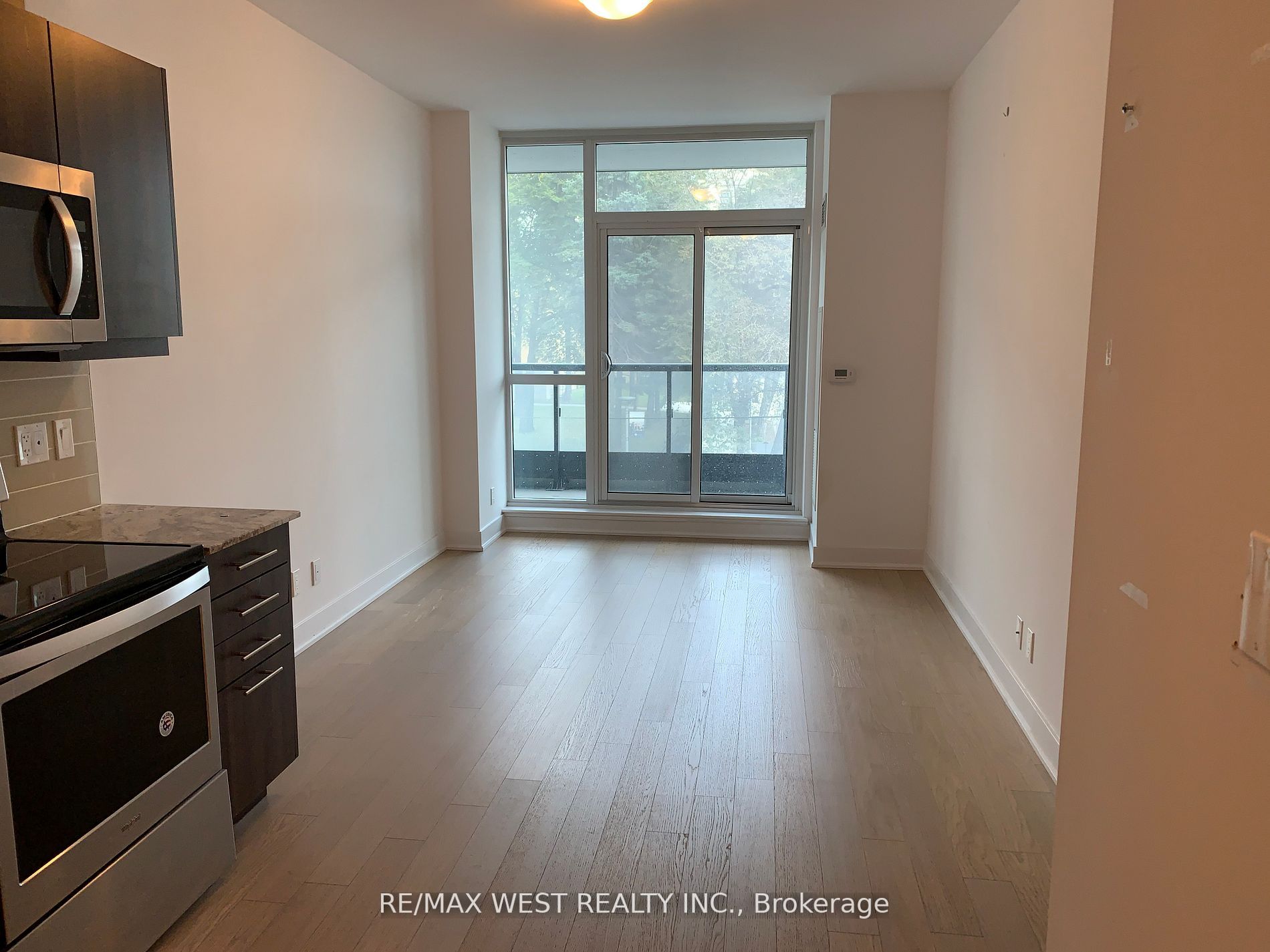 1486 Bathurst St, #202