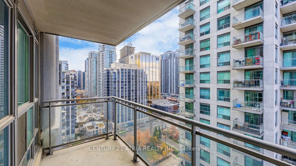 188 Doris Ave, #1603