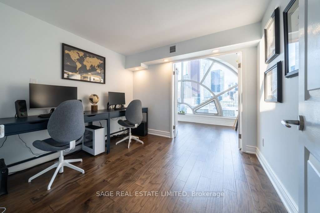25 The Esplanade Ave, #2408