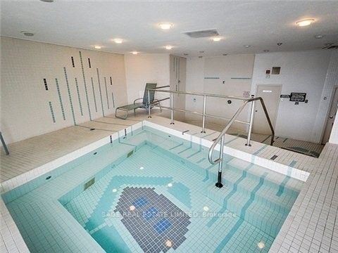 25 The Esplanade Ave, #2408