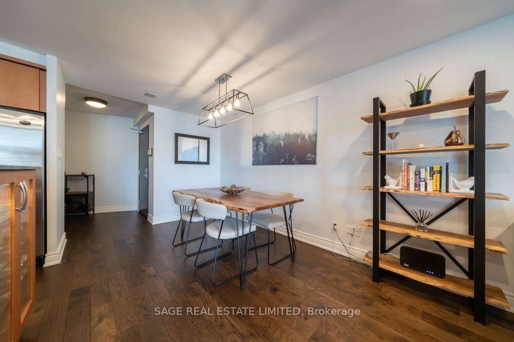 25 The Esplanade Ave, #2408
