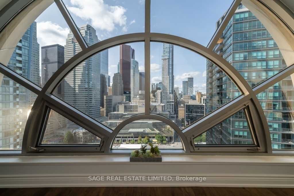 25 The Esplanade Ave, #2408