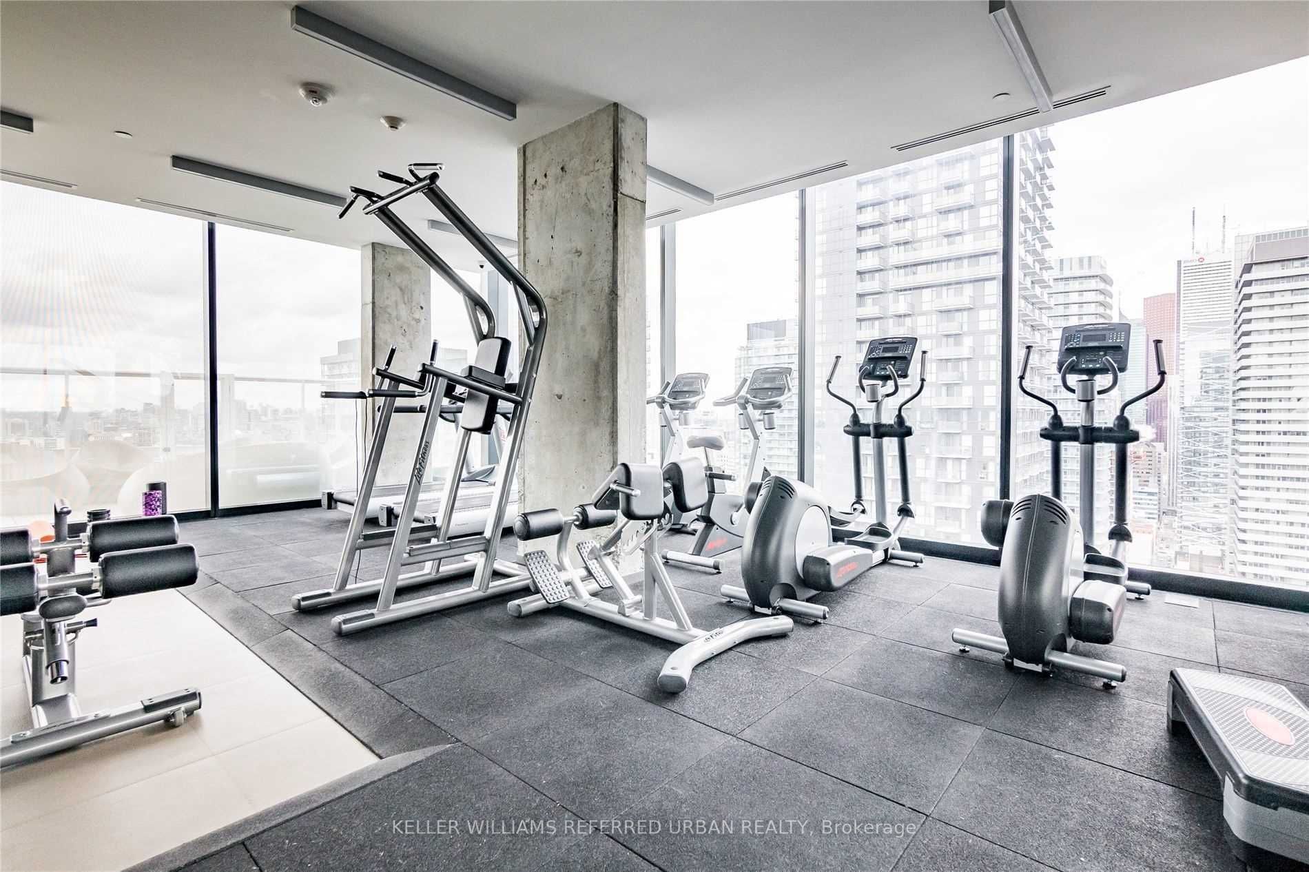 11 Charlotte St, #2406
