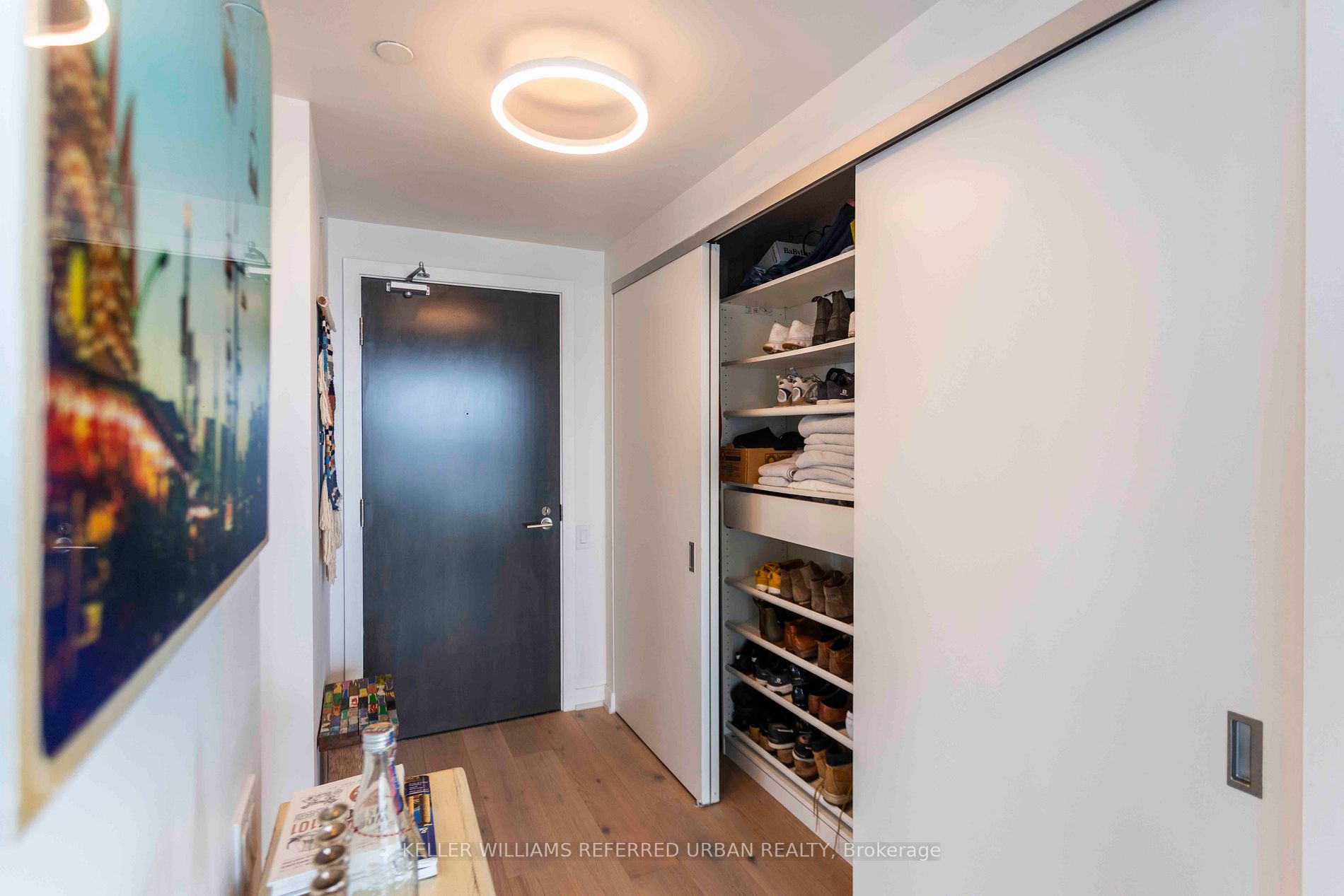 11 Charlotte St, #2406