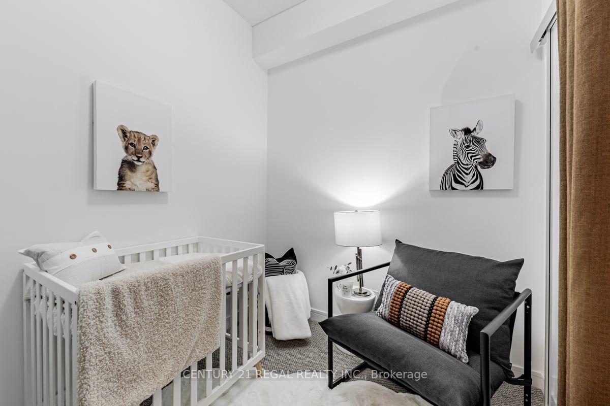 621 Sheppard Ave E, #721