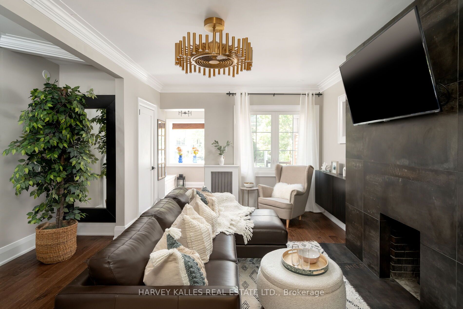 39 Standish Ave