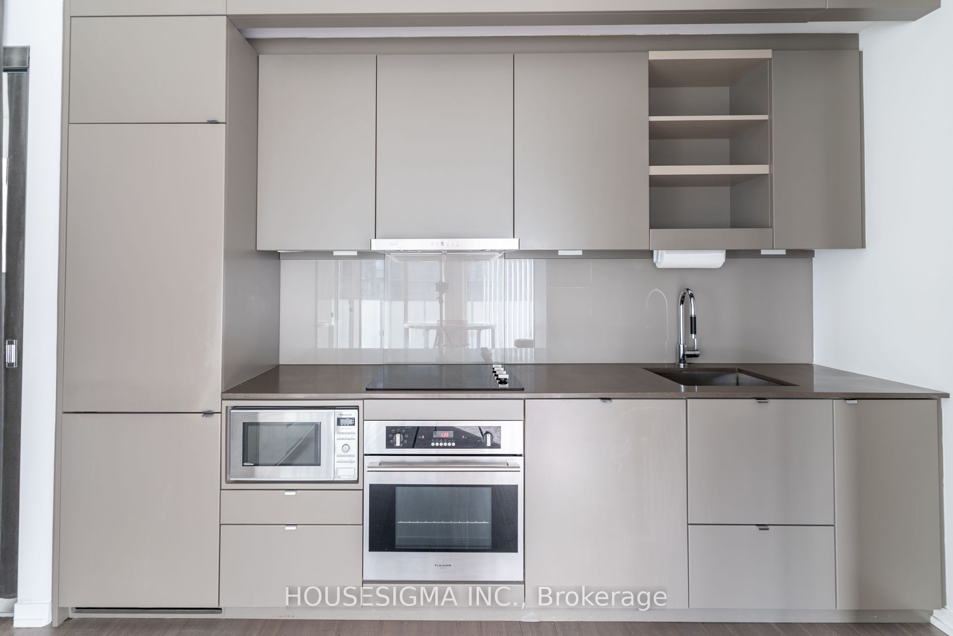 101 Peter St, #1708