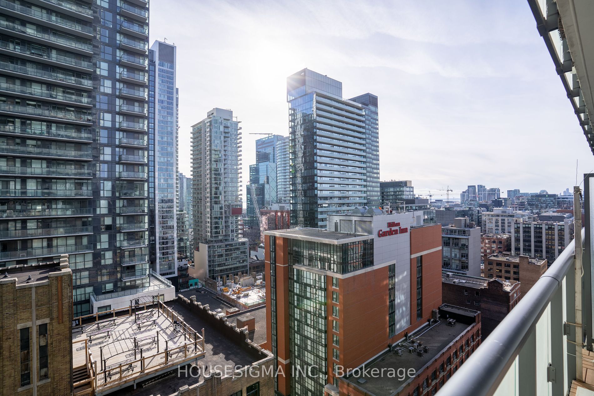 101 Peter St, #1708