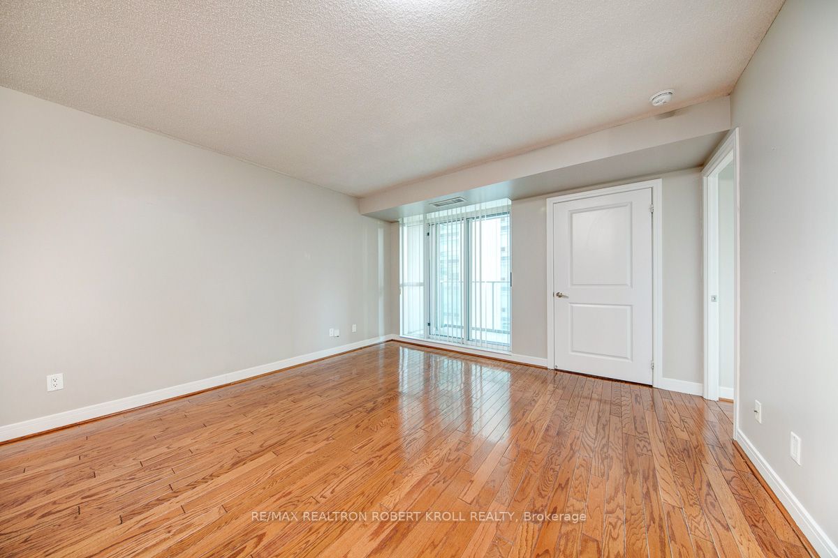 35 Bales Ave, #705