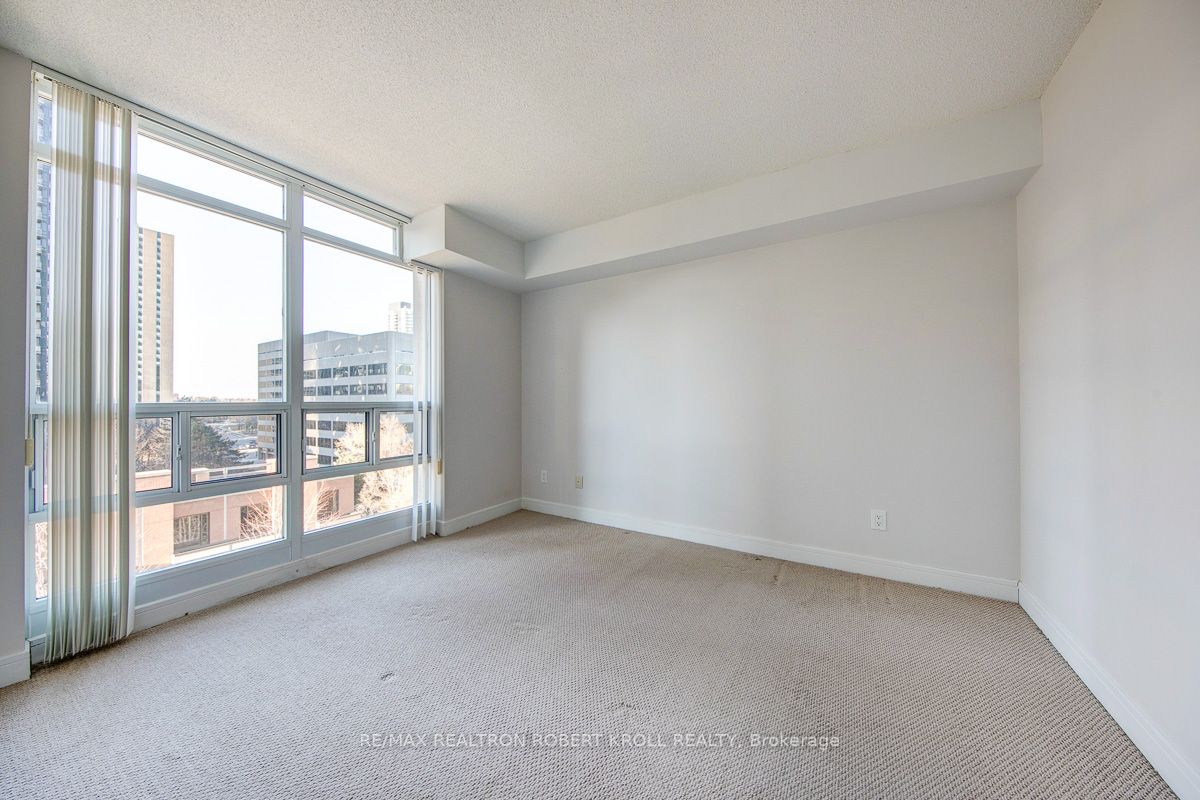 35 Bales Ave, #705