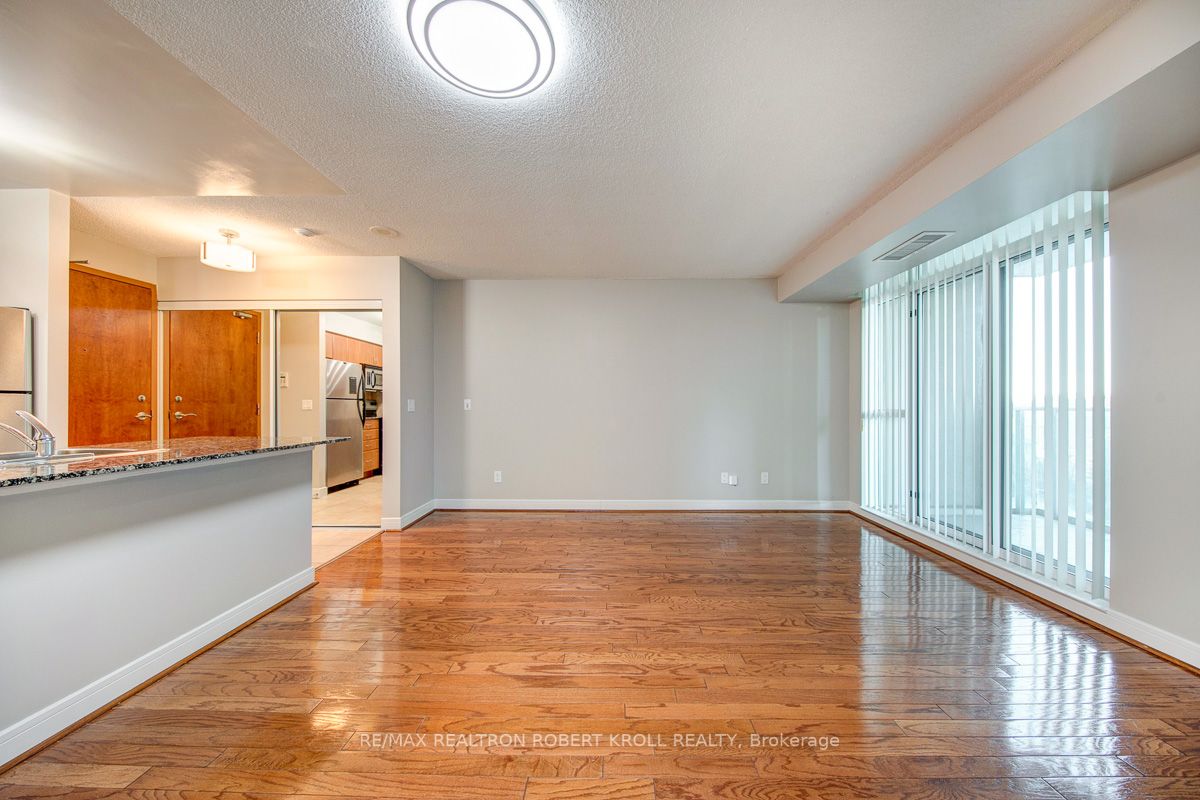 35 Bales Ave, #705